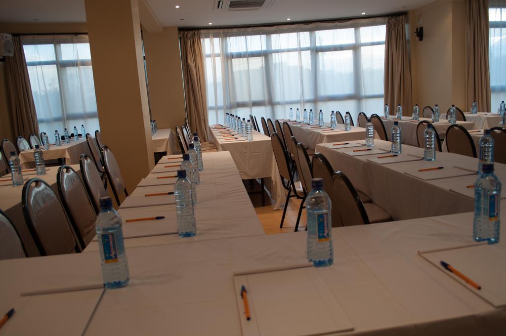 Eddy Suites, Emeli Hotel Nairobi Exterior foto