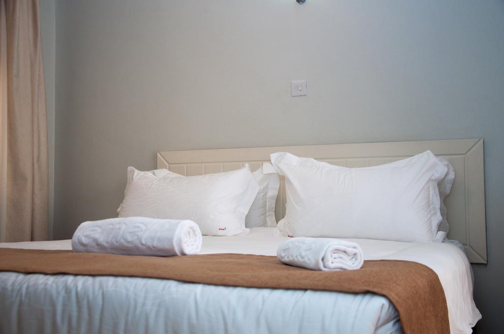 Eddy Suites, Emeli Hotel Nairobi Quarto foto